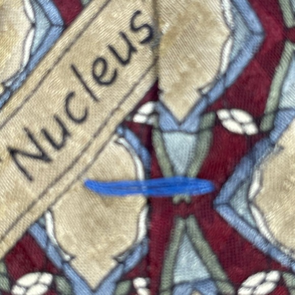 Artisphere Charles Vinson "Nucleus" Maroon Bronze 100% Silk Tie Made in the USA - Picture 6 of 9